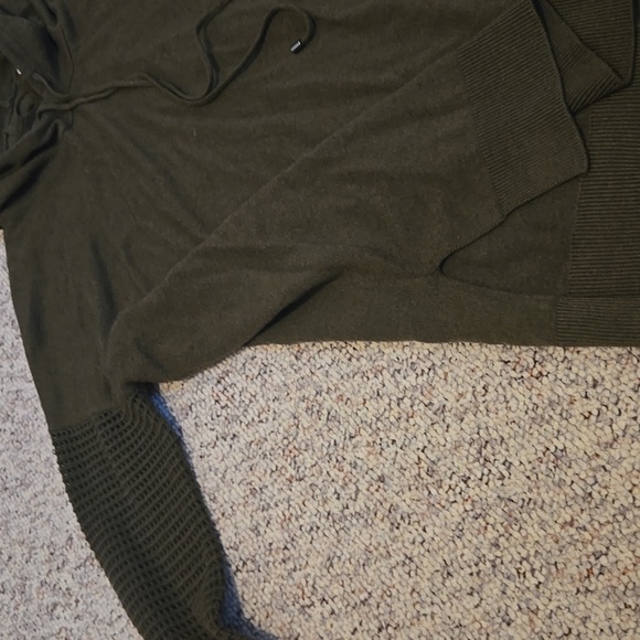 Stitches and Stripes, size s, Cozy Olive Green Knit Hoodie - Picture 4 of 6